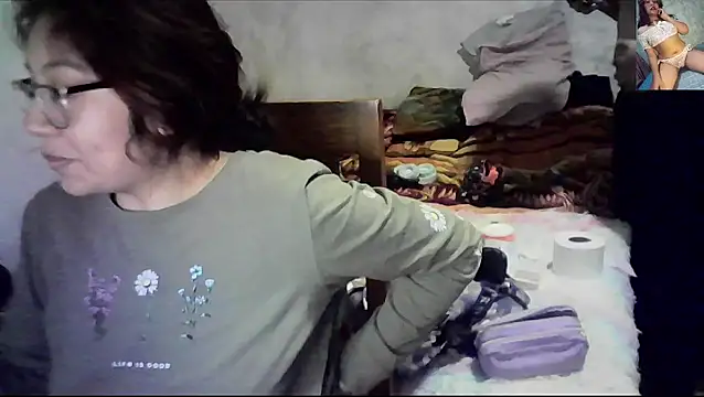 Giby_Grace Chat XXX in diretta