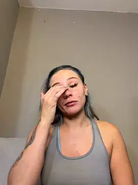 SalemAlexiss Show in webcam