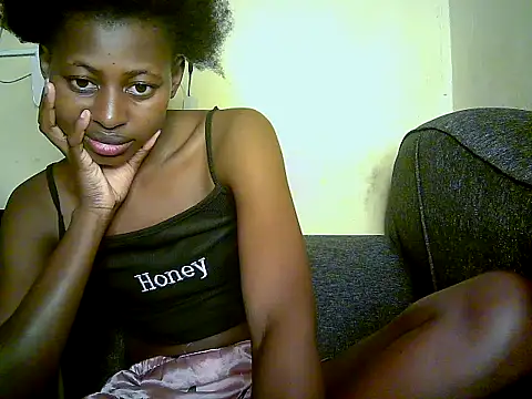 Chat XXX en directo de Therry-heart
