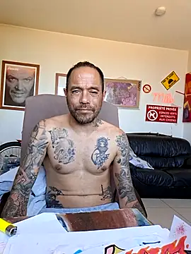 Mr_Graffitimile Chat XXX in diretta