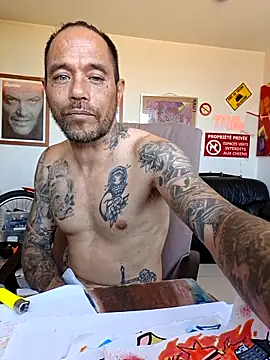 Mr_Graffitimile élő XXX-chatje