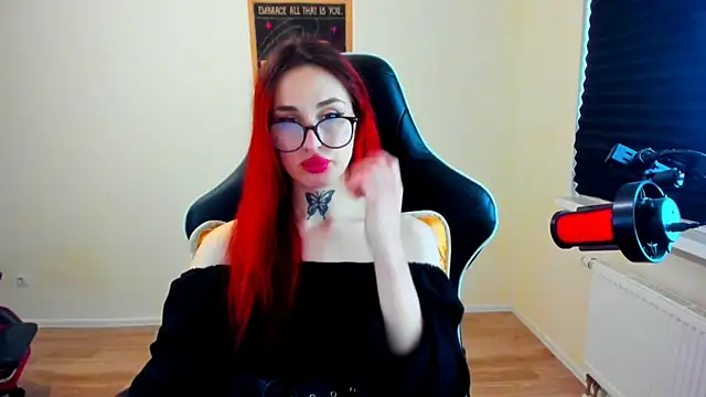 Chat +18 de your_tora ao vivo