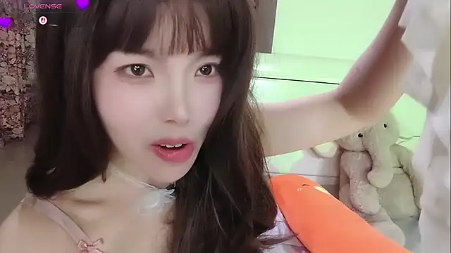 -miao--baby 网络视讯表演