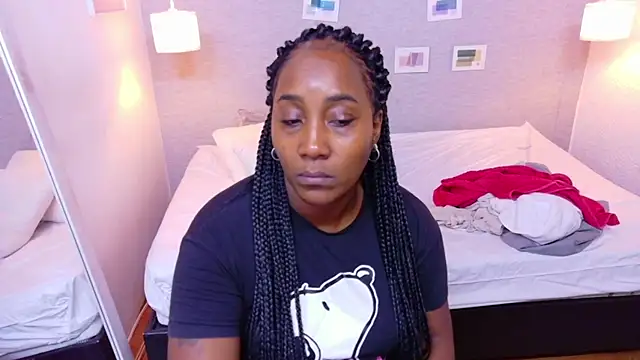 kiara_evanss' Live XXX Chat