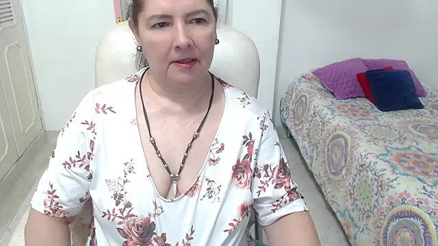 leonela_69n Live XXX chat