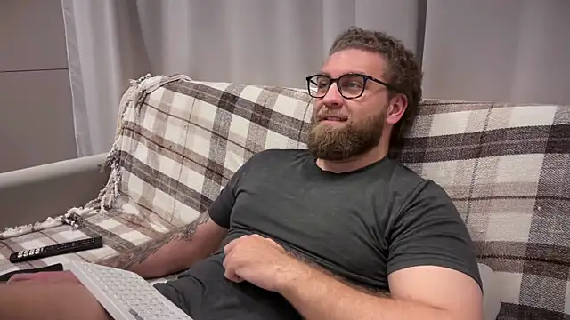 Bear_bear_ Live XXX-Chat