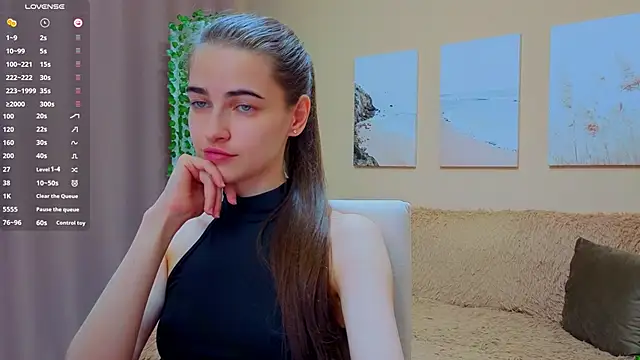 AstoriyaNight Adlı Modelin Canlı XXX Sohbeti