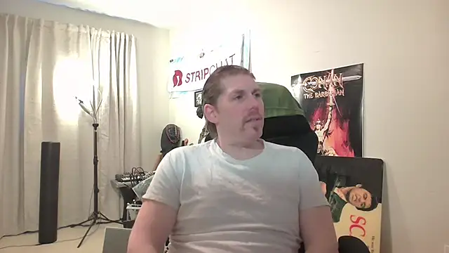 Chat XXX en directo de 9VOLTT
