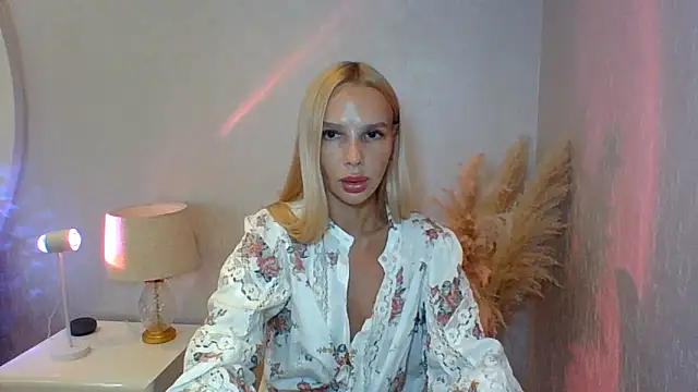 Milieva11's Live XXX Chat
