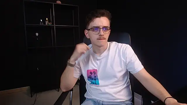 FelixStarkk Chat XXX live