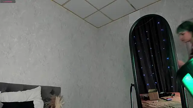 Živý XXX chat Scarle_Whisper