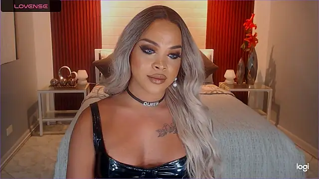 Chat +18 de MarryQueen22 ao vivo
