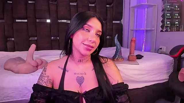 Leiaa_ Adlı Modelin Canlı XXX Sohbeti