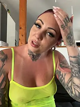 MimiSweet111 Webcam-Show