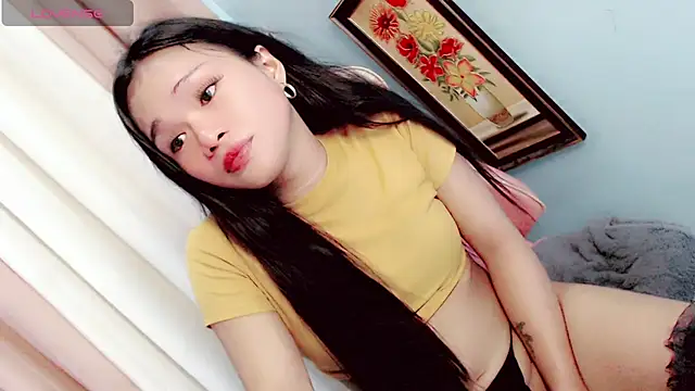 Amomentoflust99 Webcam show
