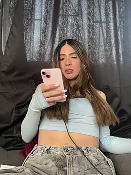 Chatroom XXX en direct de Lottus_fire
