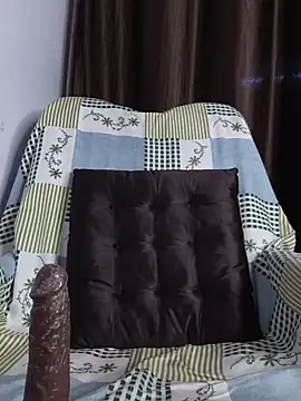 hansika_25 Pertunjukan Webcam