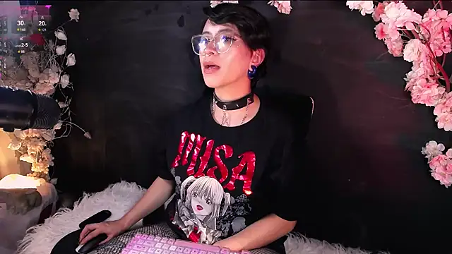 kitty_roxy élő XXX-chatje