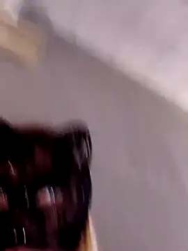Chat XXX en directo de Libertine6259