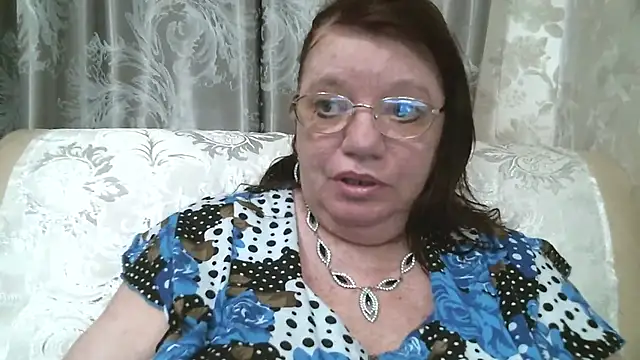 SusanaAhSun Chat XXX in diretta