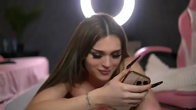BrattyScarlet Live XXX-chat