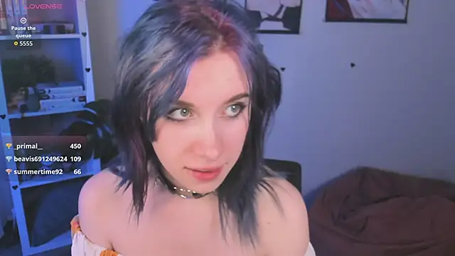 Онлайн чат XXX miraiakik