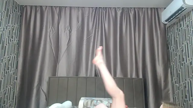 scyrim2 Chat XXX in diretta