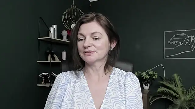 VivianWILDn Live XXX chat