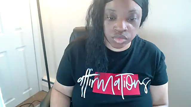 Chatroom XXX en direct de Sexymona1218