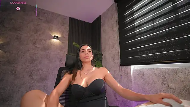دردشة AmyWalker_ الجنسية المباشرة