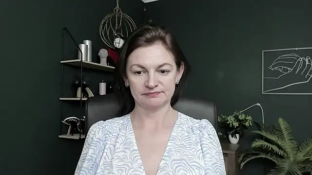 VivianWILDn Live XXX chat