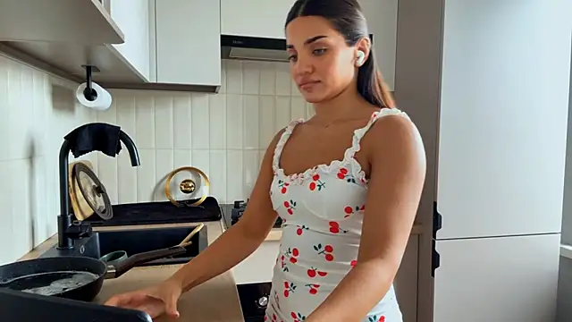 MelindaReny's Live XXX Chat