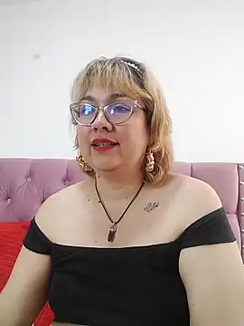 Živý XXX chat AnyaLuxx