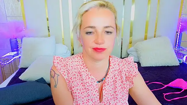 Alaska_Si Adlı Modelin Canlı XXX Sohbeti