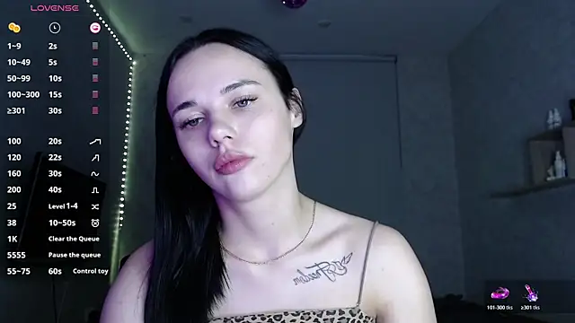 צ'אט XXX בשידור חי של Kseni_a