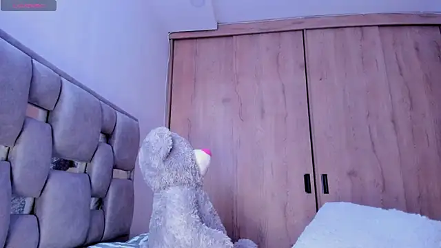 iriss_25 Live XXX-chat