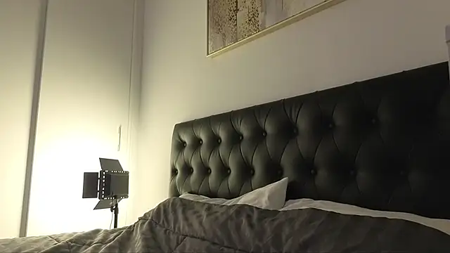 XXX chat uživo modela SophieTrner