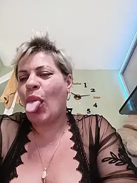 Czat XXX na żywo – MilkySky