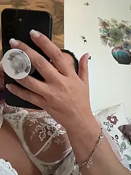 Hotmomcheckk_ 라이브 XXX 채팅