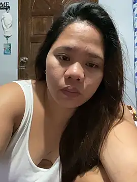 _UrSingleMamiBella_ – Live XXX-chat