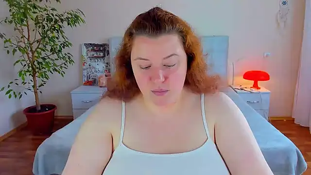 צ'אט XXX בשידור חי של PolinaSalvatore