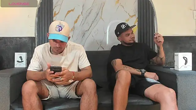 Show de Latins_on_fire na webcam