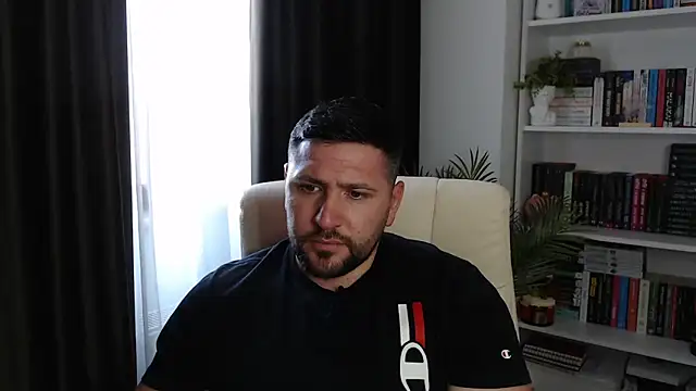 Živý XXX chat Gold_Alpha_Boy
