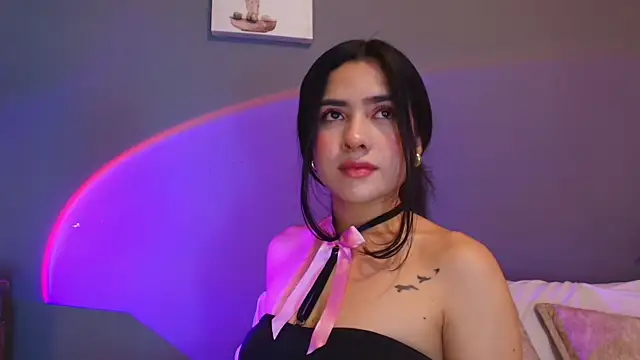 adara_johnson__ লাইভ XXX চ্যাট