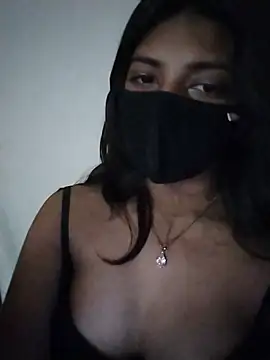 Cute-Rashi Live XXX-Chat