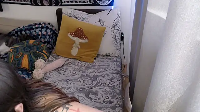 Chat XXX ao vivo de AlienforTwenty
