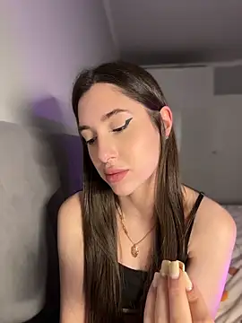 BOOMFOXY's Live XXX Chat