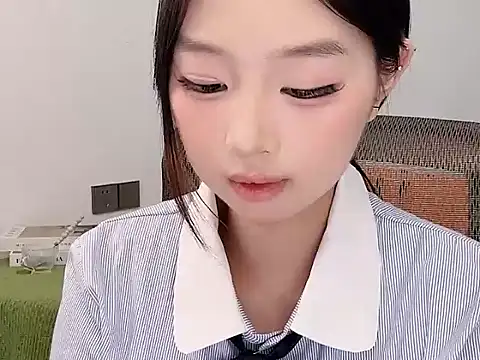 Yoyo33355 Live XXX-chat