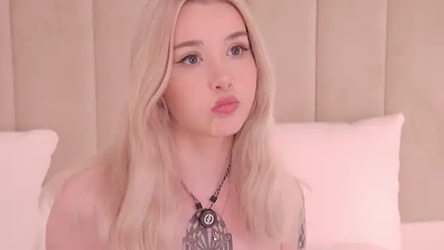 แชท XXX สดของ Nesolla