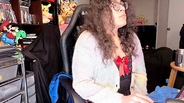 ShinyCherub Chat XXX in diretta